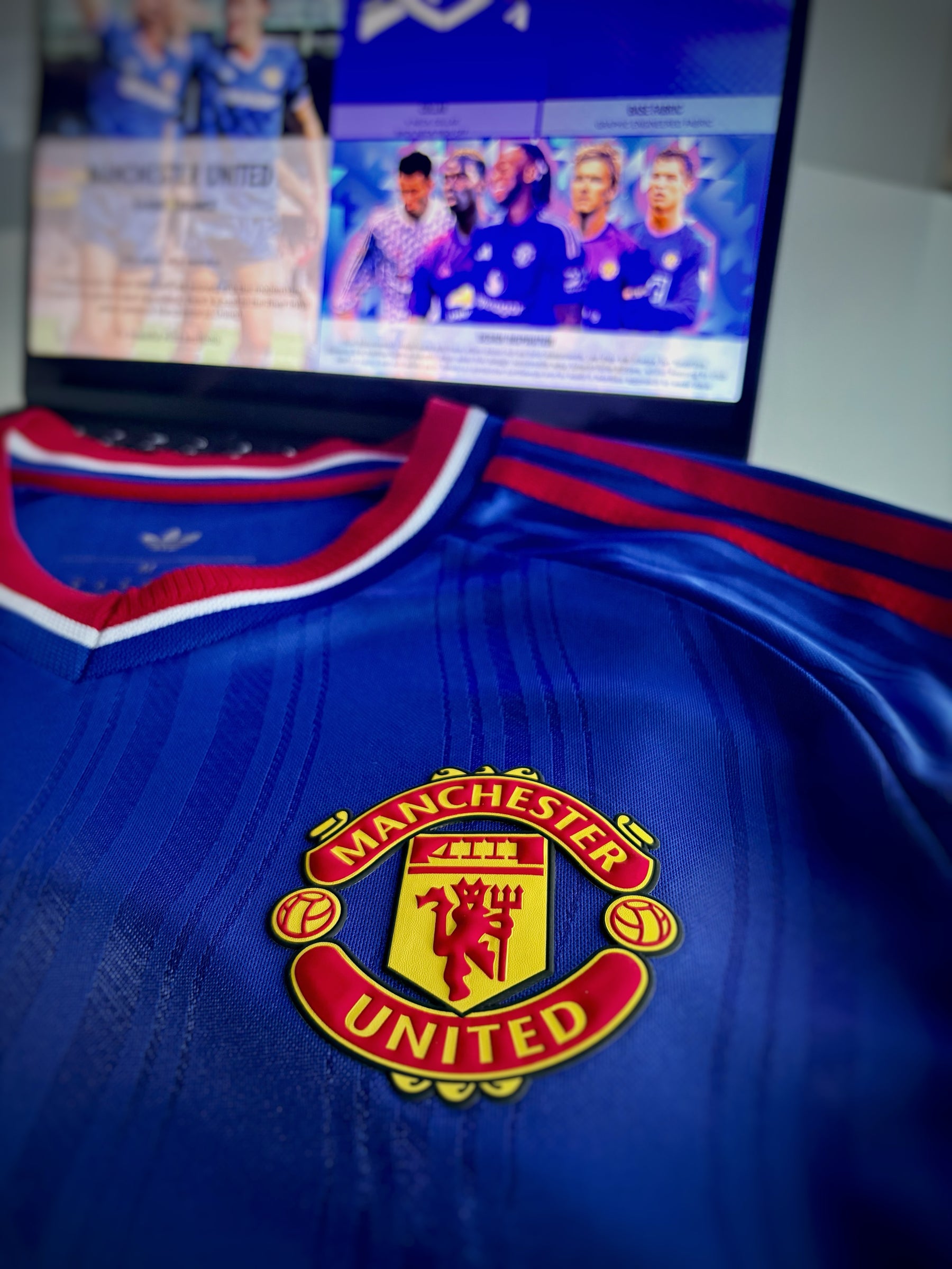 Camisa Adidas Manchester United Away - 26/27