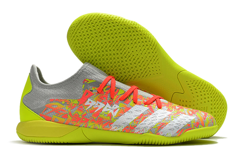 Chuteira Adidas Predator Freak Est.1 - Futsal