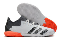 Chuteira Adidas Predator Freak Est.1 - Futsal
