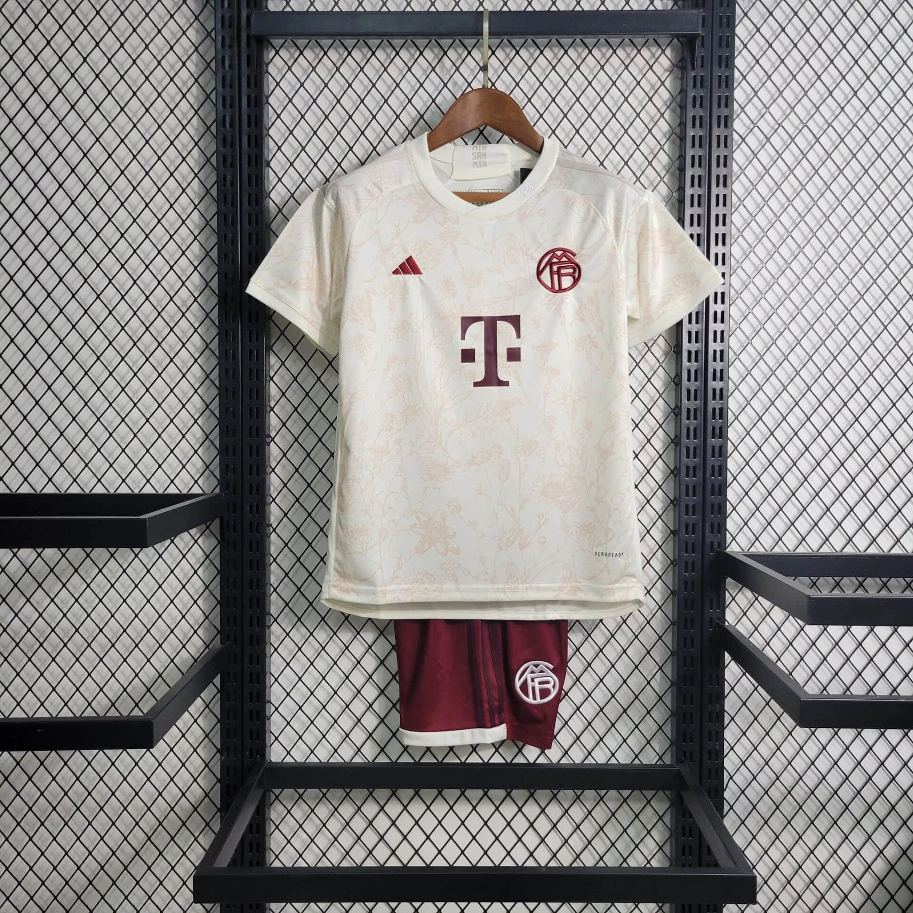 Kit Infantil Bayern III 23/24
