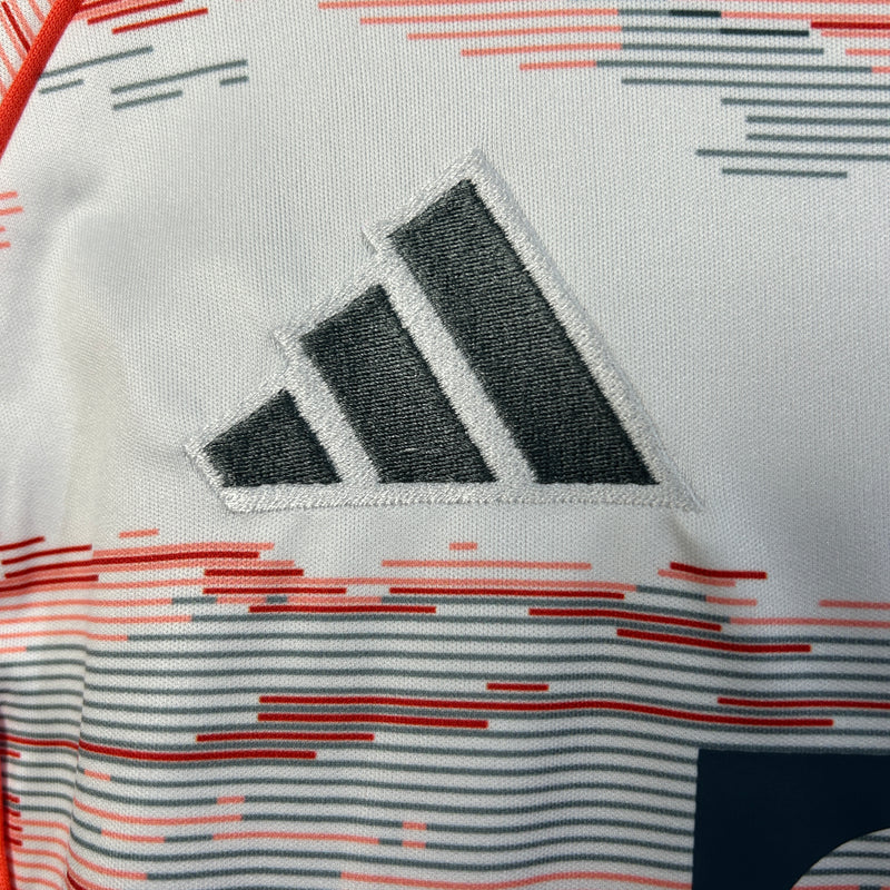 Kit Infantil Bayern Away 25/26