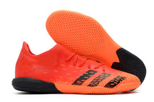 Chuteira Adidas Predator Freak - Futsal